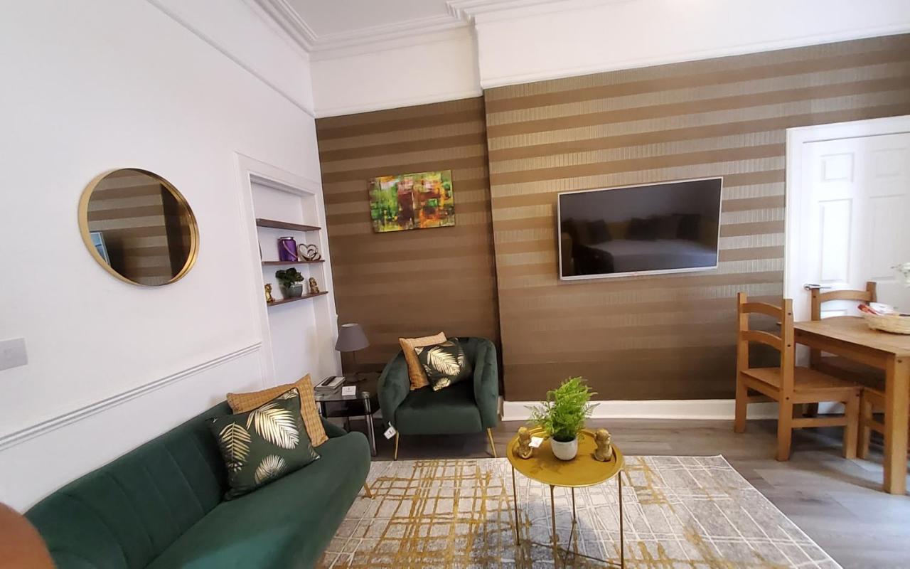 Leith Spectacular Apartment By Sensational Stay Short Lets & Serviced Accommodation With 6 Separate Beds & 2 Baths 爱丁堡 外观 照片