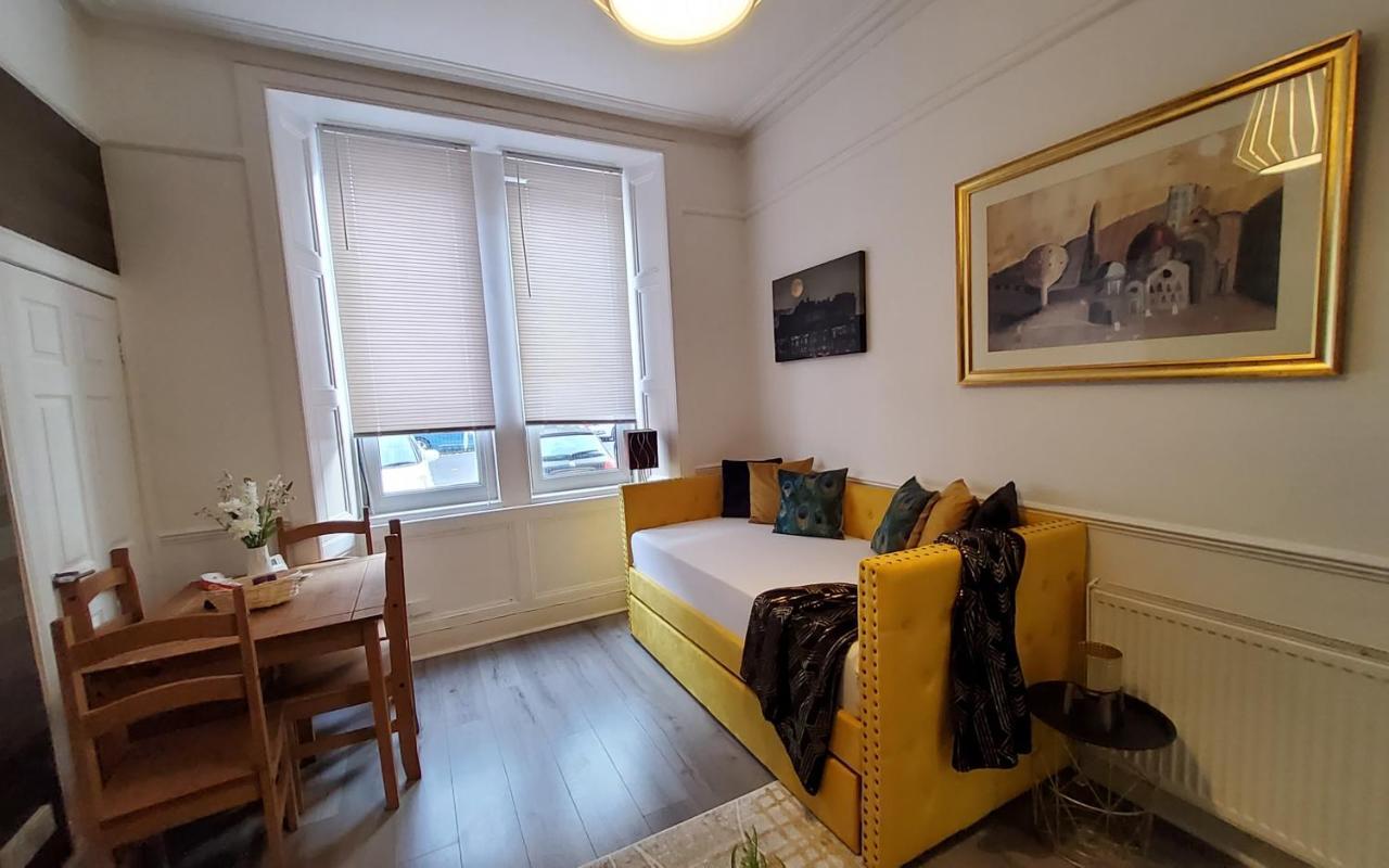 Leith Spectacular Apartment By Sensational Stay Short Lets & Serviced Accommodation With 6 Separate Beds & 2 Baths 爱丁堡 外观 照片